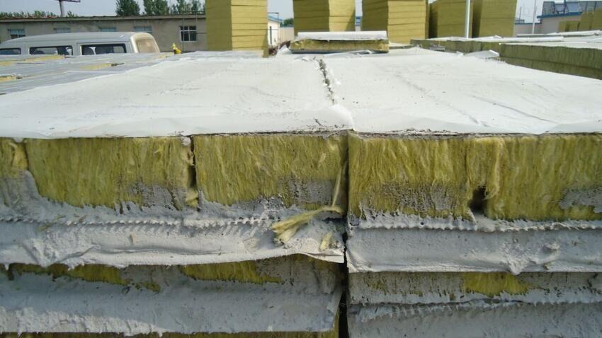 钢丝网岩棉复合板最新价格